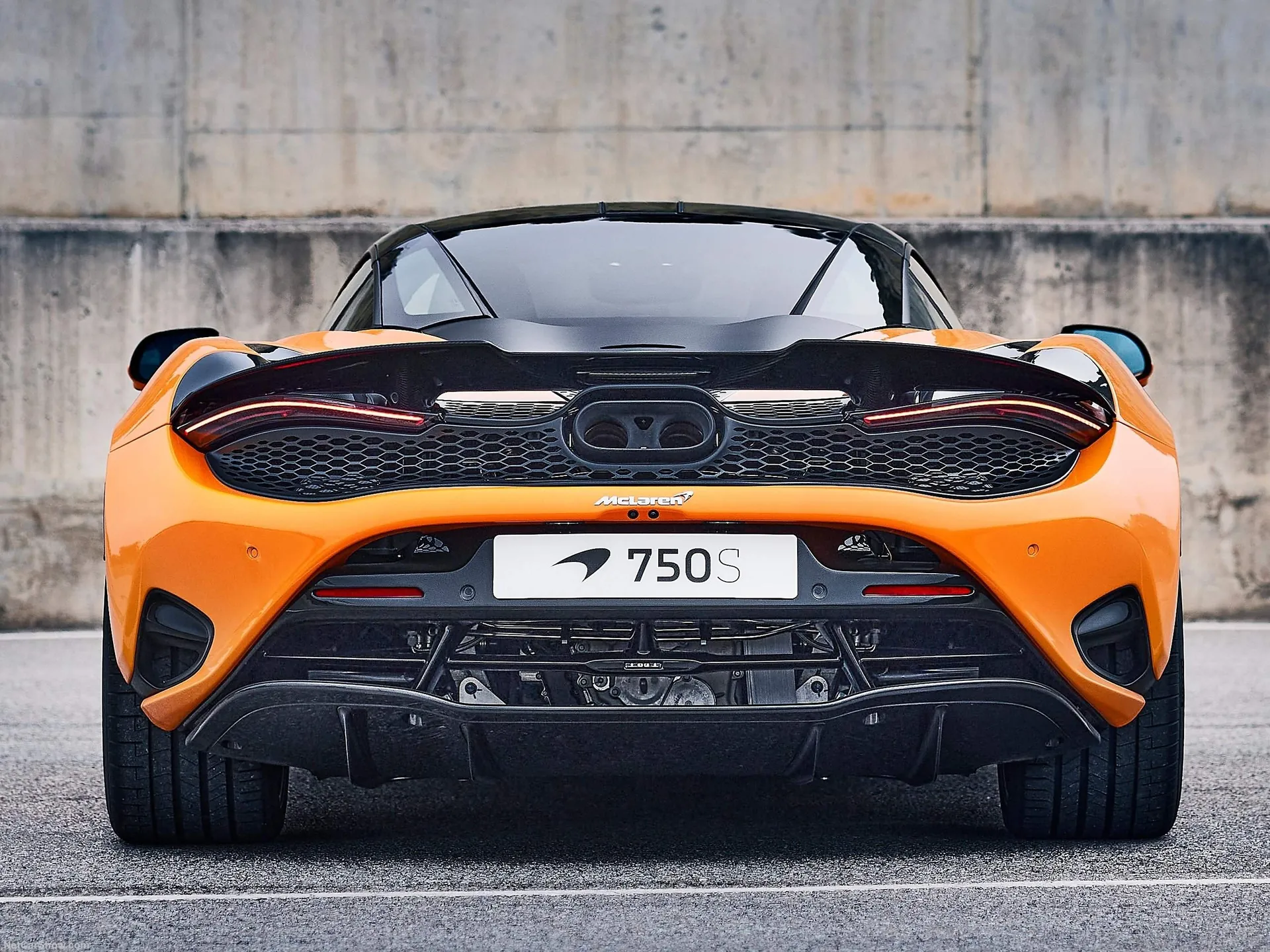 McLaren 750S (2024) – zezadu