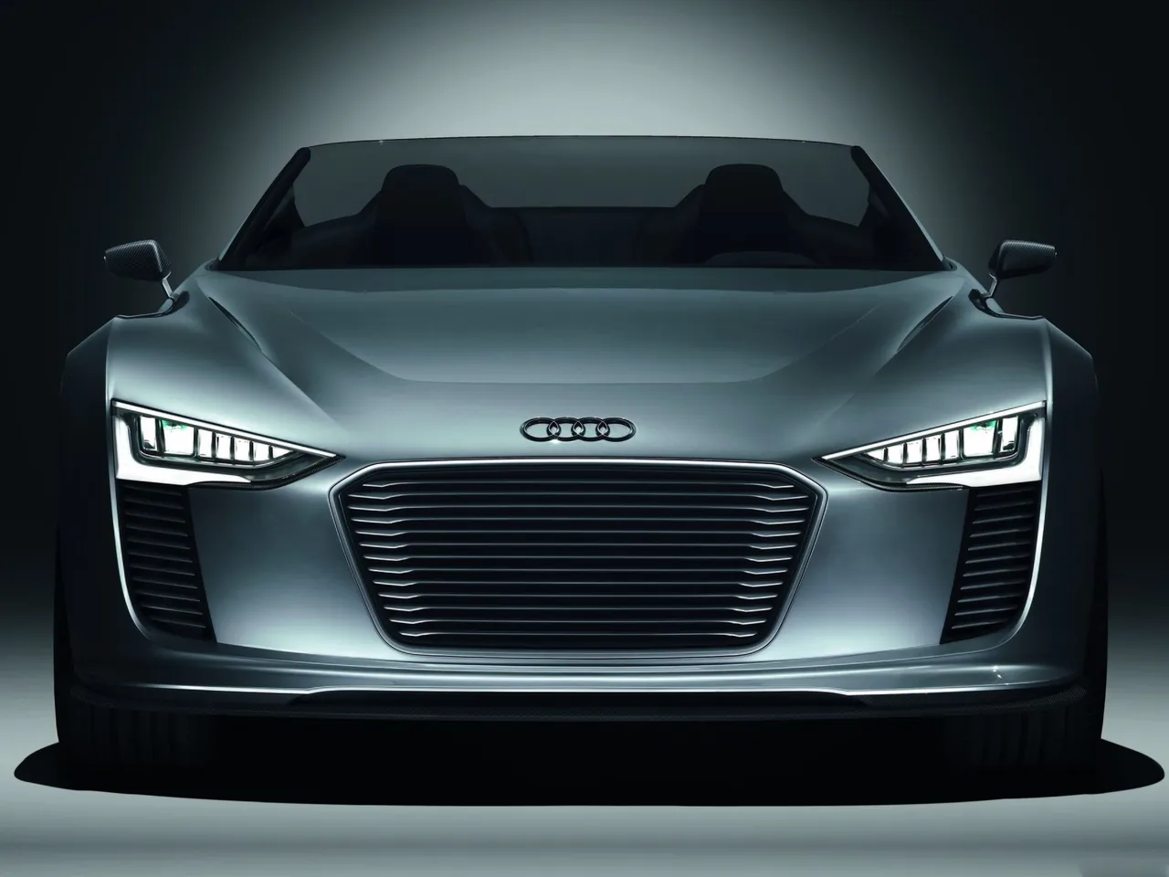 Audi e-tron Spyder Concept (2010) – zepředu