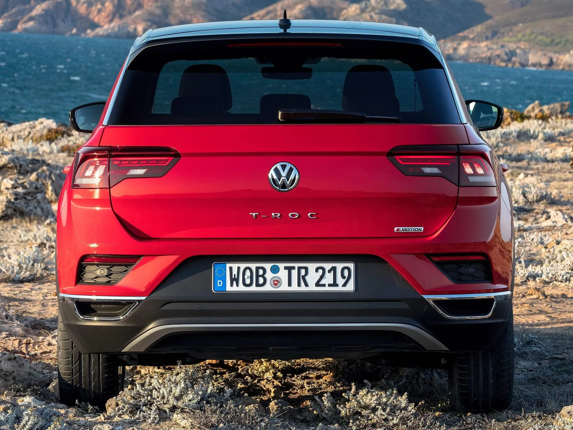 Volkswagen T-Roc (2018) – zezadu