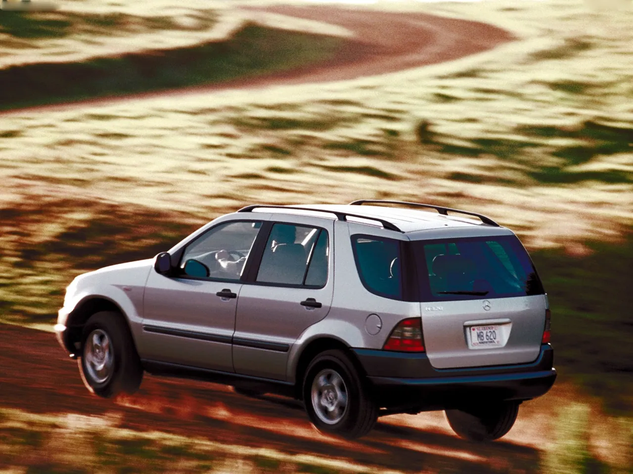 Mercedes-Benz ML320 (1999)