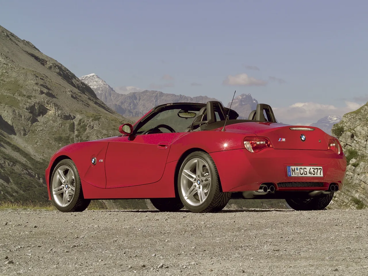 BMW Z4 M Roadster (2006) - Rear Three-Quarter