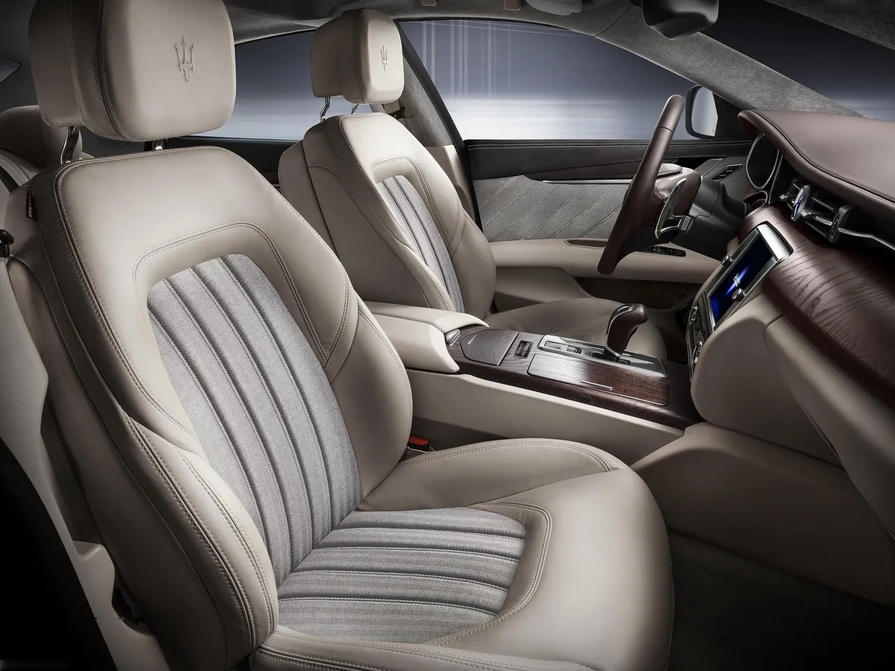 Maserati Quattroporte Zegna Edition Concept (2013) – interiér