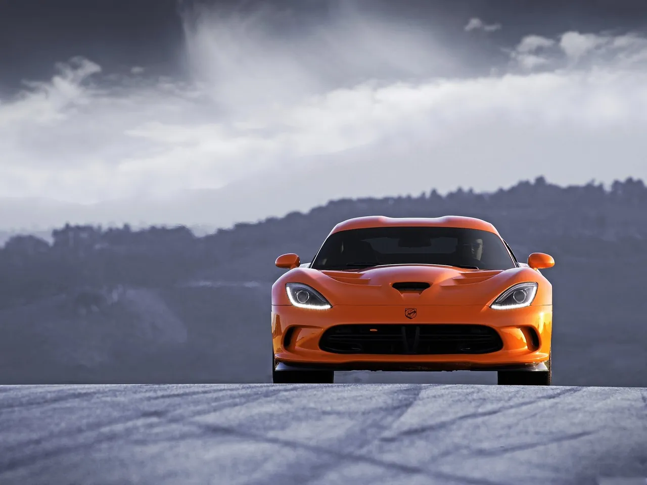 SRT Viper TA (2014) – zepředu