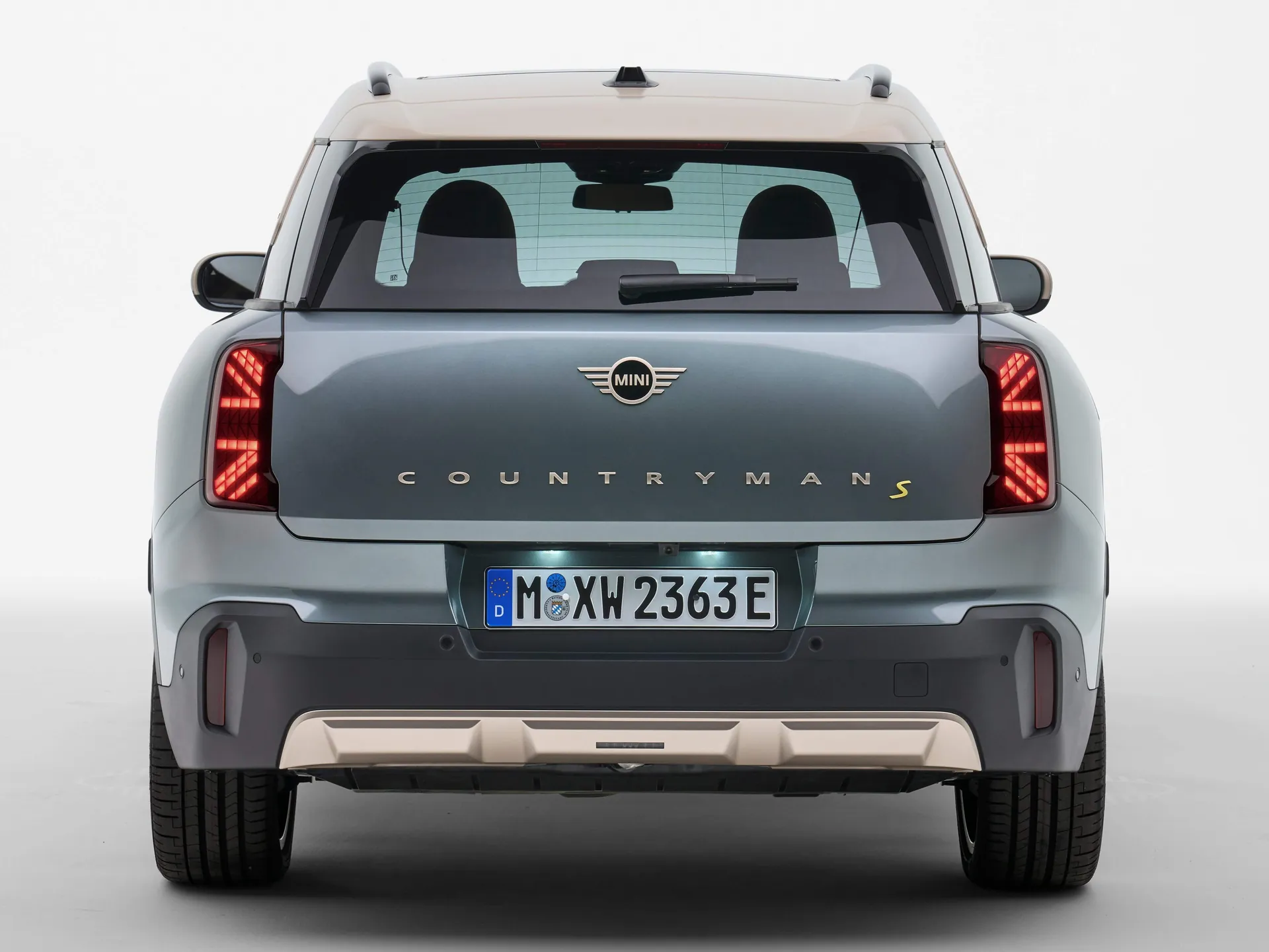 Mini Countryman SE ALL4 (2024) – zezadu