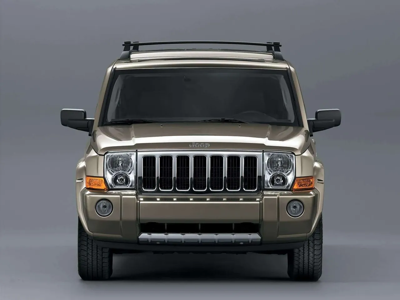 Jeep Commander 4x4 Limited 5.7 HEMI (2006) - Front