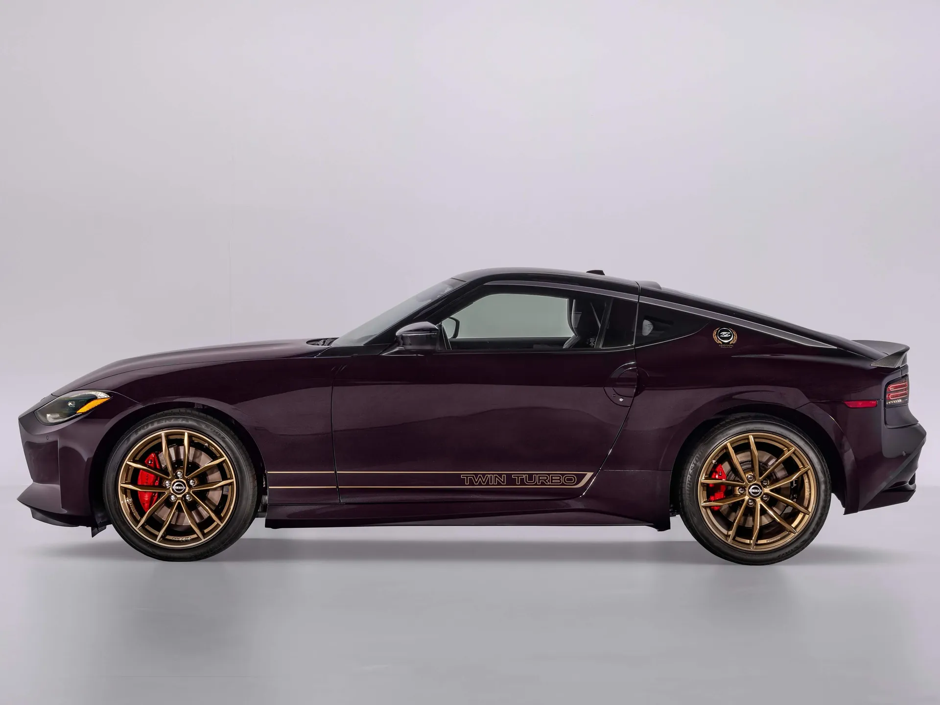Nissan Z Heritage Edition (2026) – boční profil