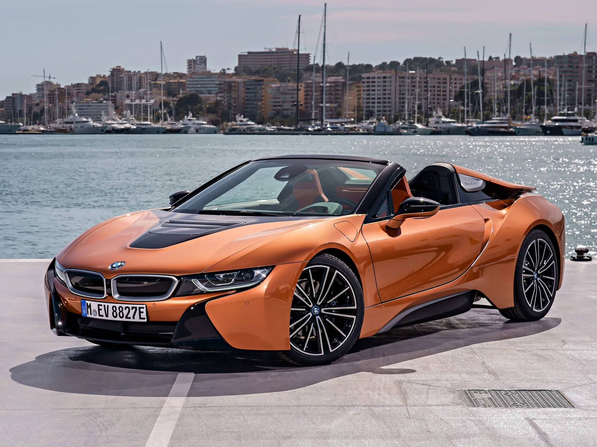 BMW i8 Roadster (2019)