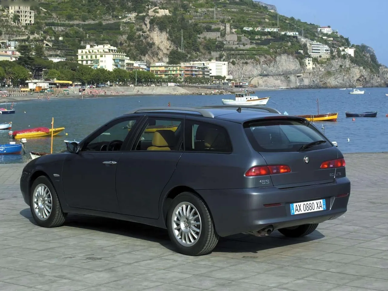 Alfa Romeo 156 Sportwagon 2.0 JTD (2003) – zadní tříčtvrteční pohled