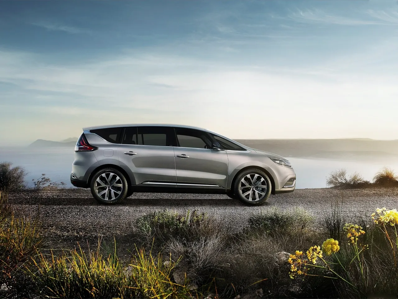 Renault Espace (2015) – boční profil