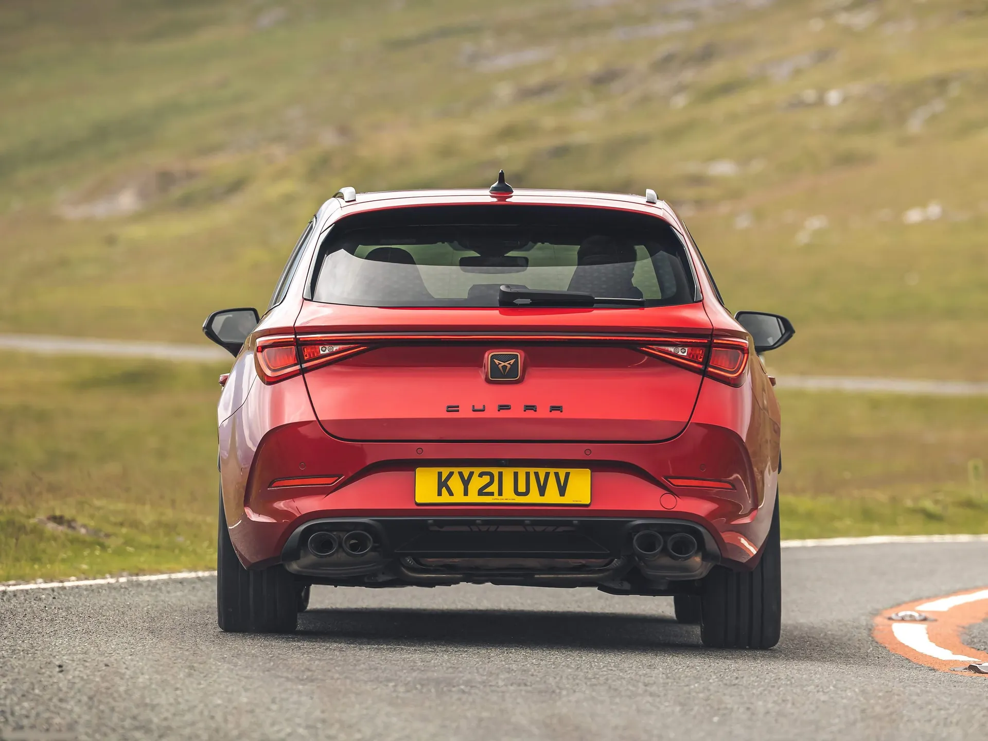 Cupra Leon Estate [UK] (2021) – zezadu