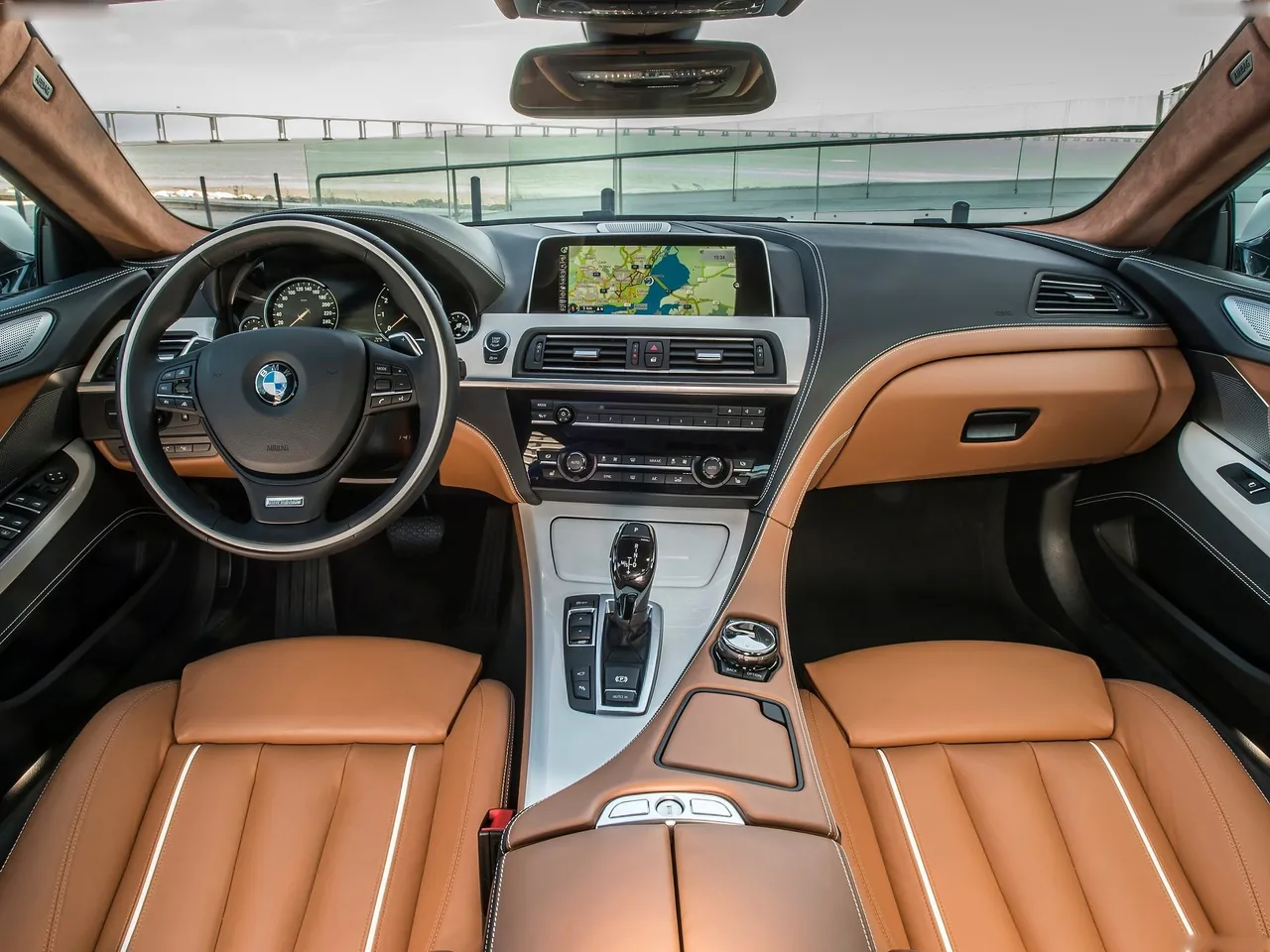 BMW 6-Series Gran Coupe (2015) – interiér