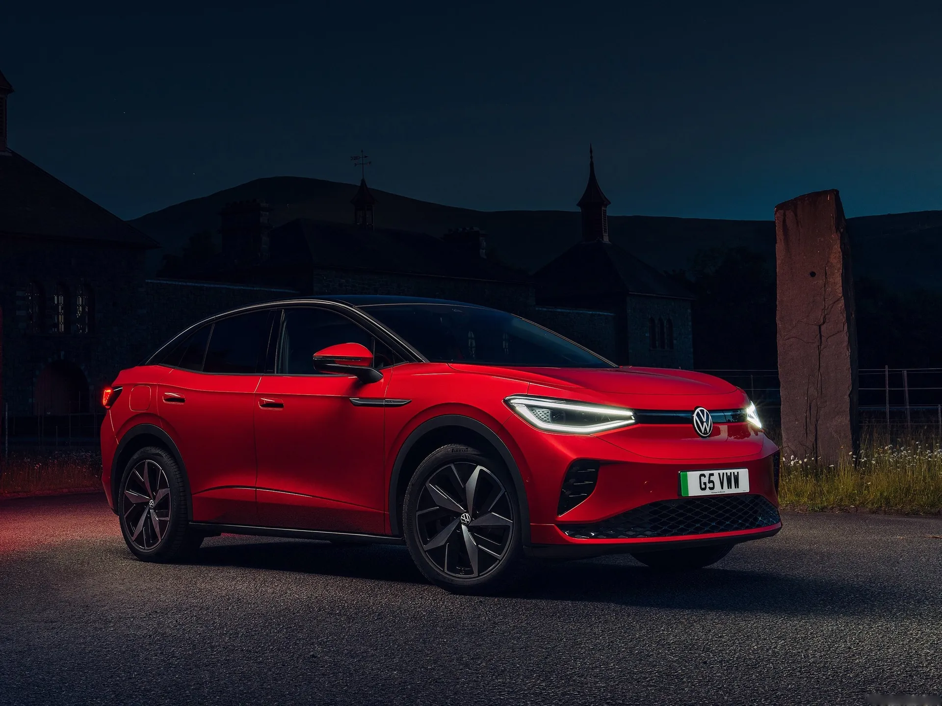 Volkswagen ID.5 GTX [UK] (2022)