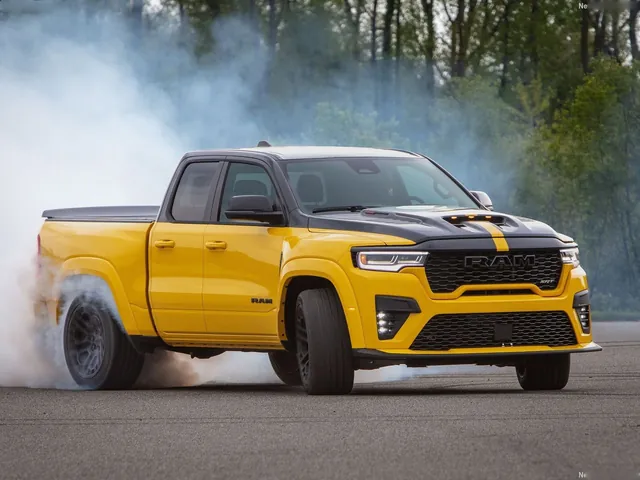 Ram 1500 Rumble Bee SRT (2027)