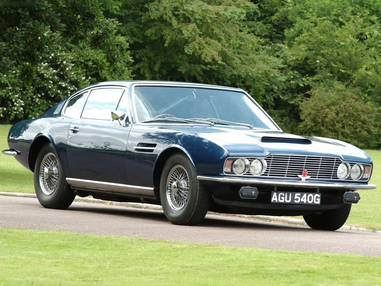 Aston Martin DBS (1967)