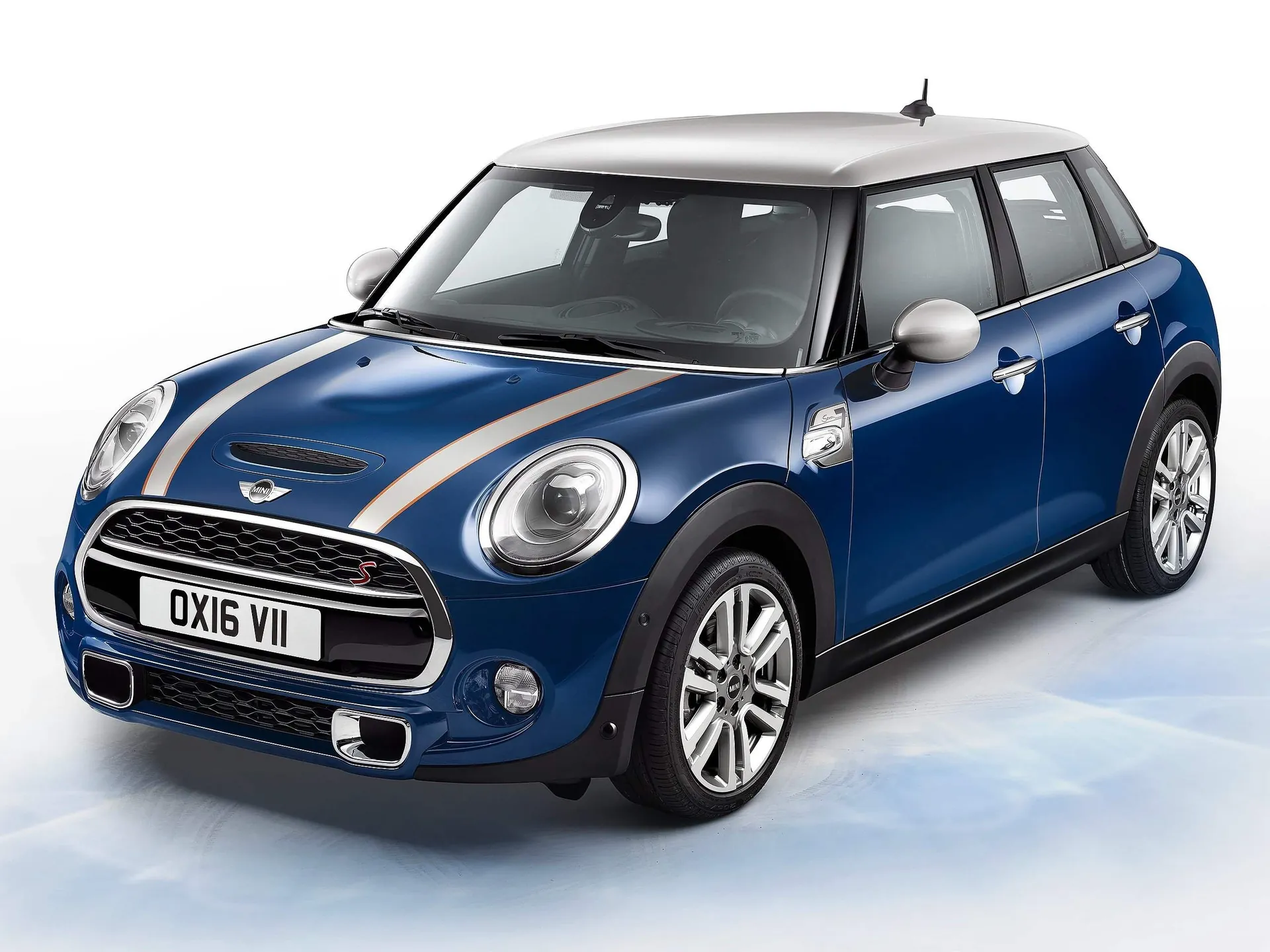 Mini Seven (2016)