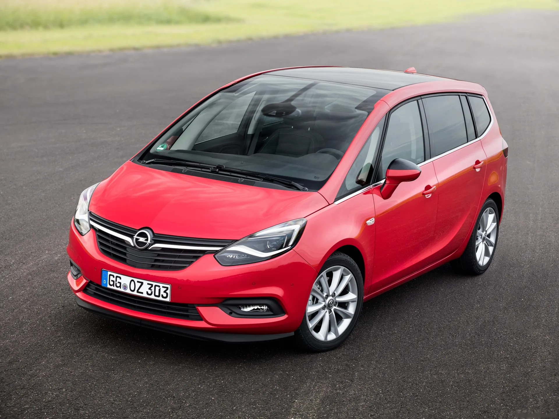 Opel Zafira (2017)