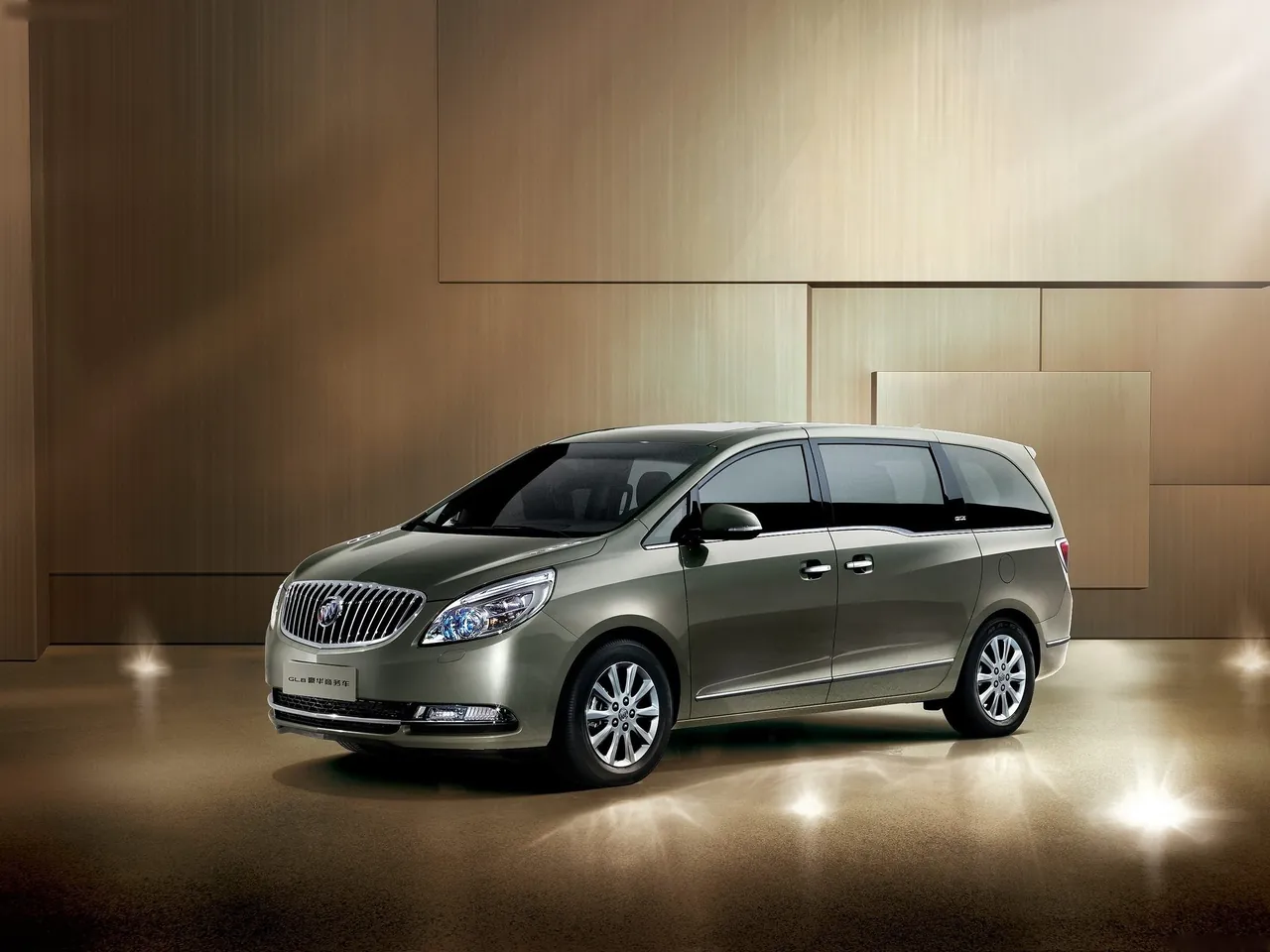 Buick GL8 (2011)