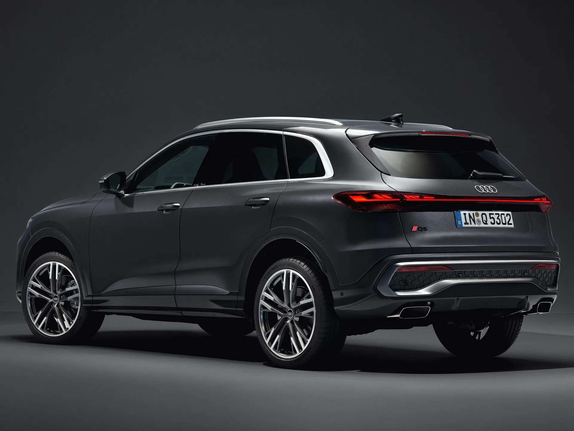 Audi Q5 (2025) – zadní tříčtvrteční pohled