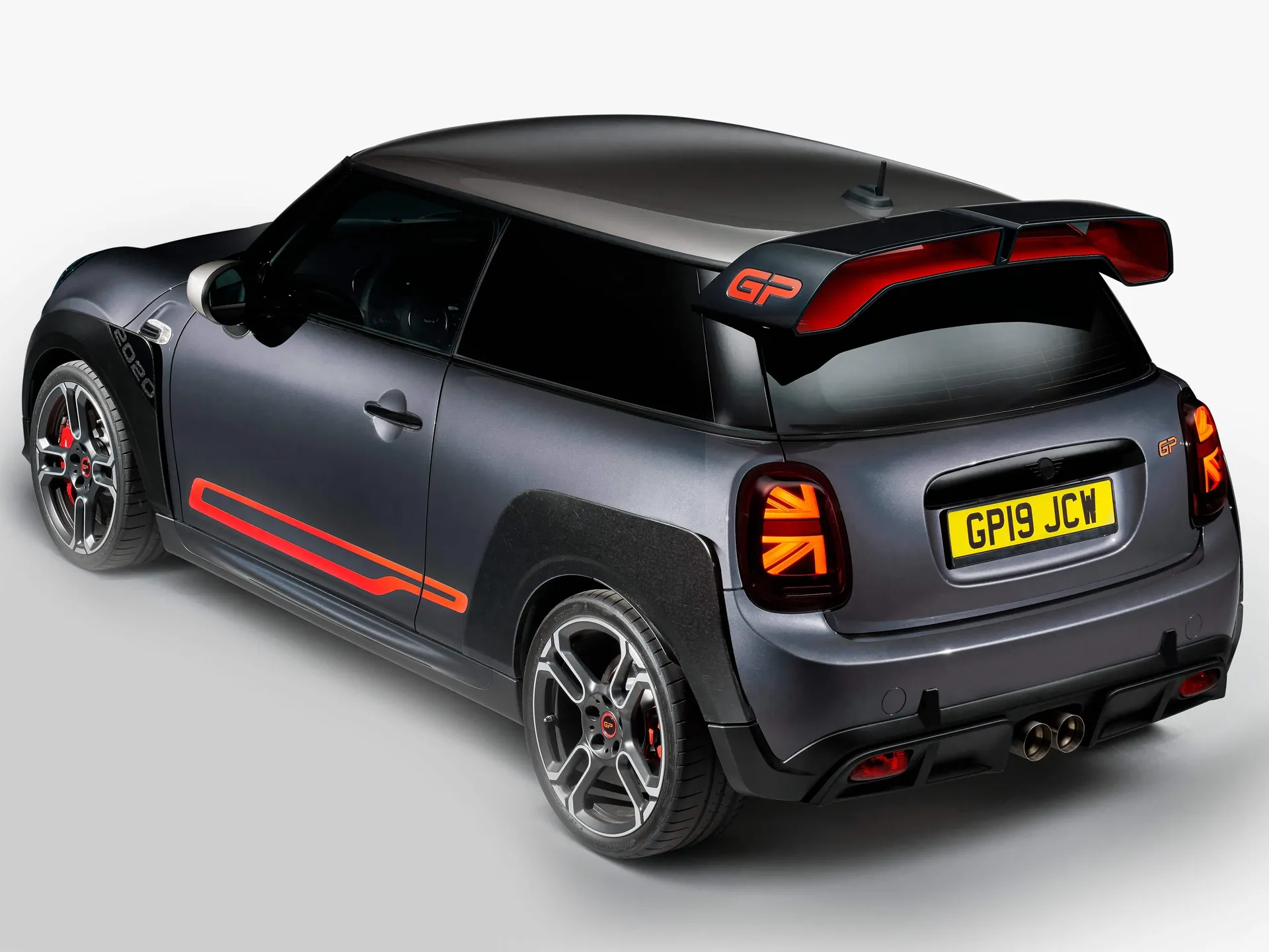 Mini John Cooper Works GP (2020) – zadní tříčtvrteční pohled