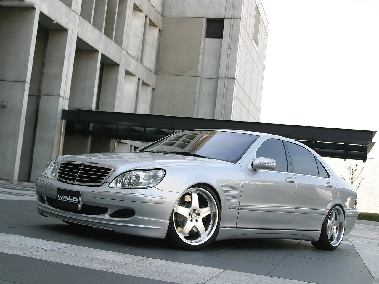 Wald Mercedes-Benz S-Class (2004)