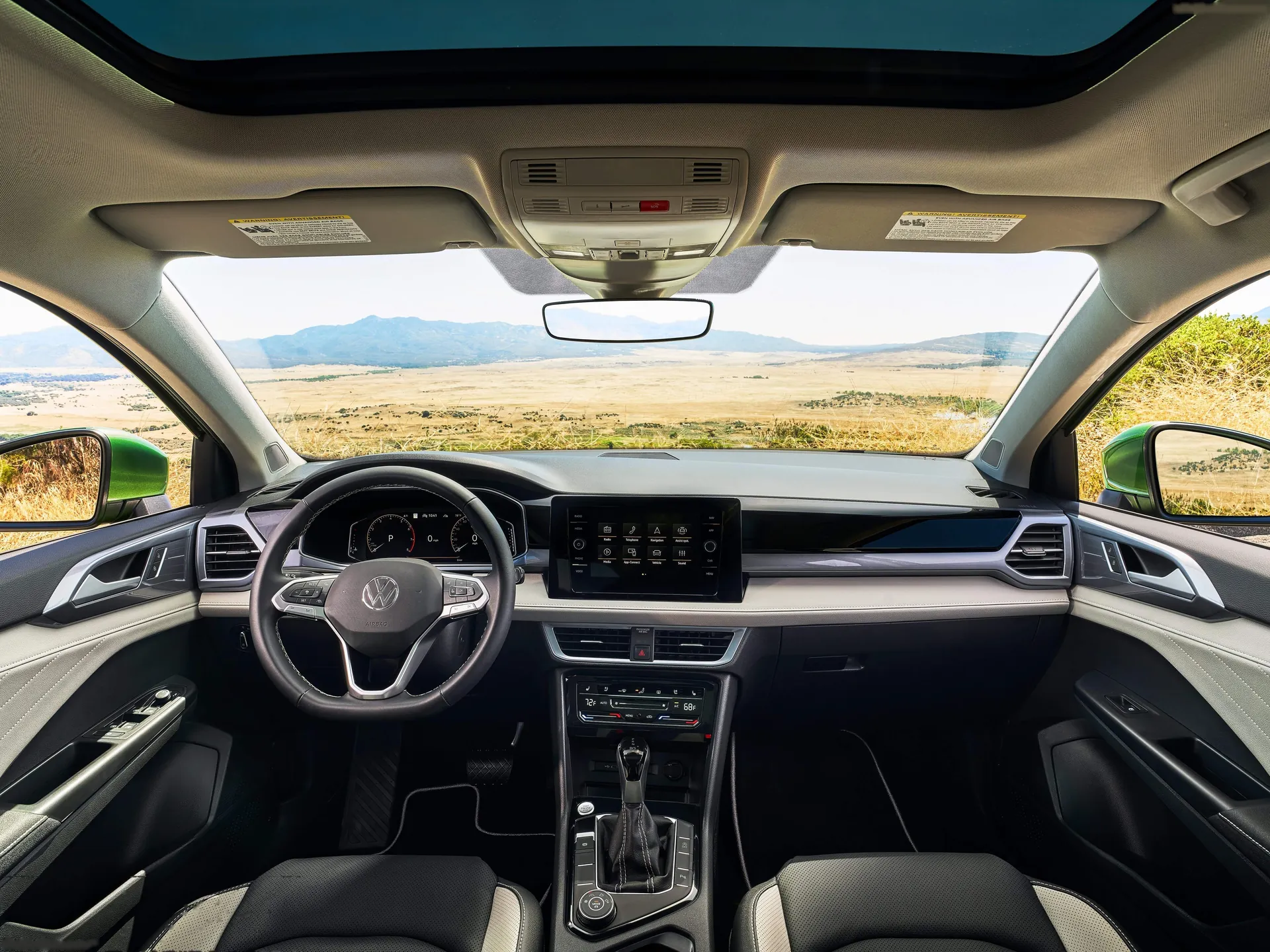 Volkswagen Taos (2025) – interiér