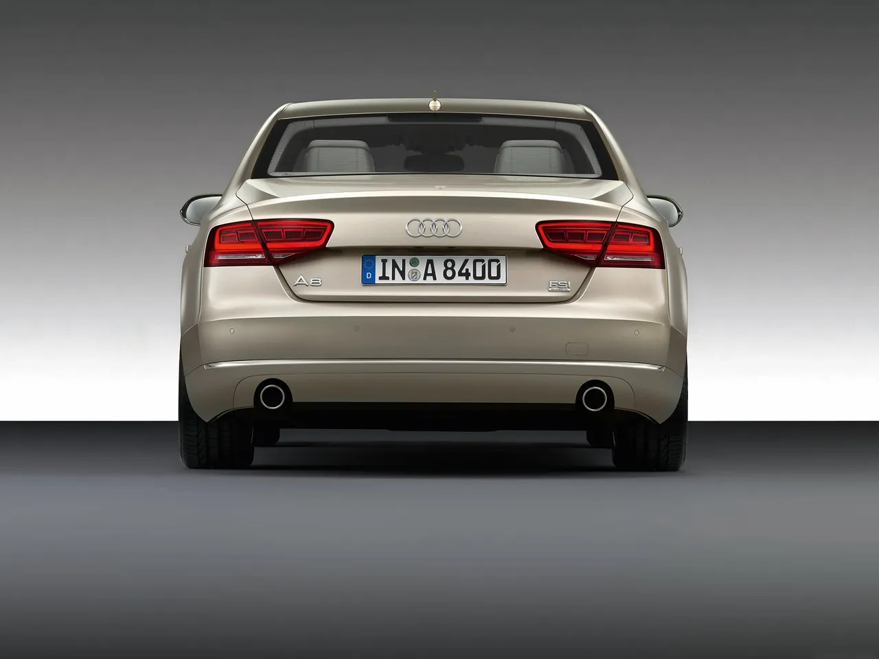 Audi A8 (2011) – zezadu