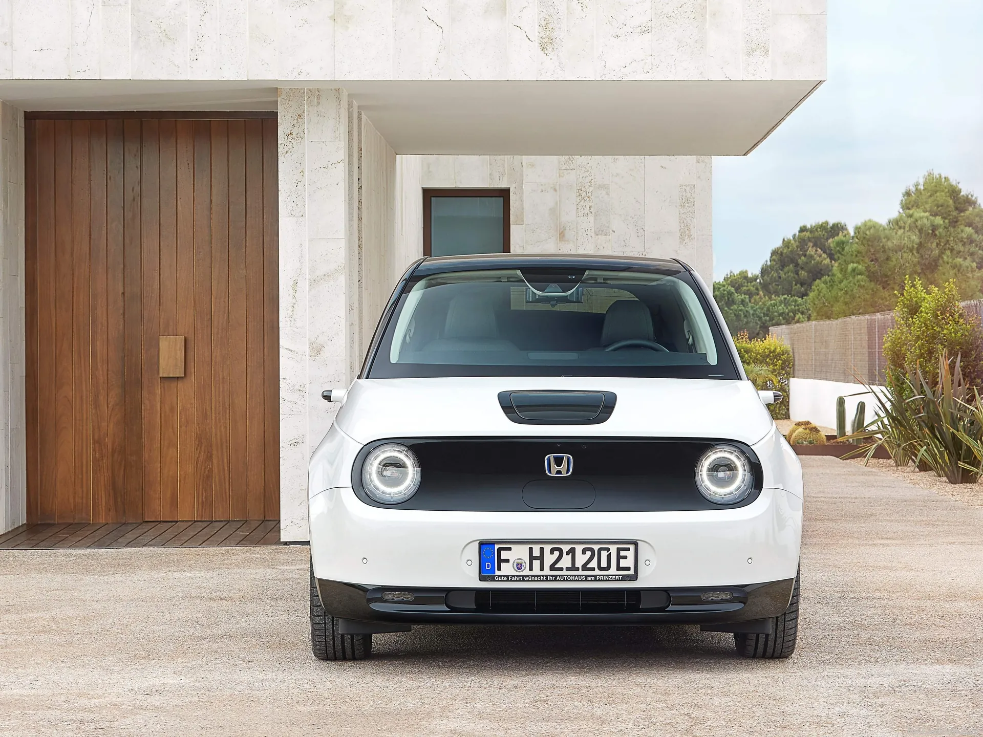 Honda e (2021) – zepředu