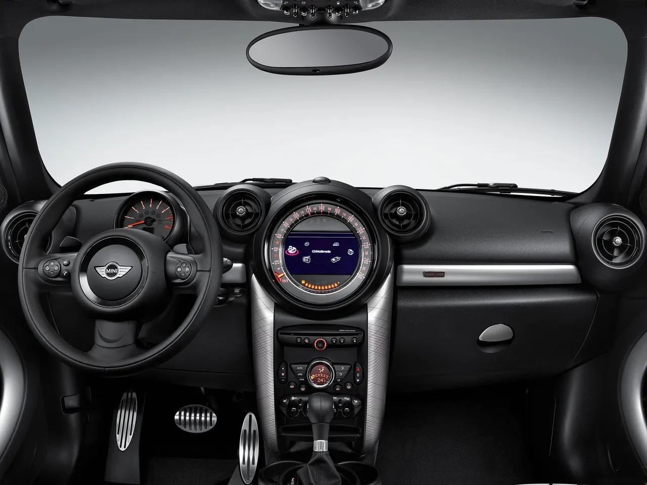 Mini Countryman Park Lane (2015) – interiér