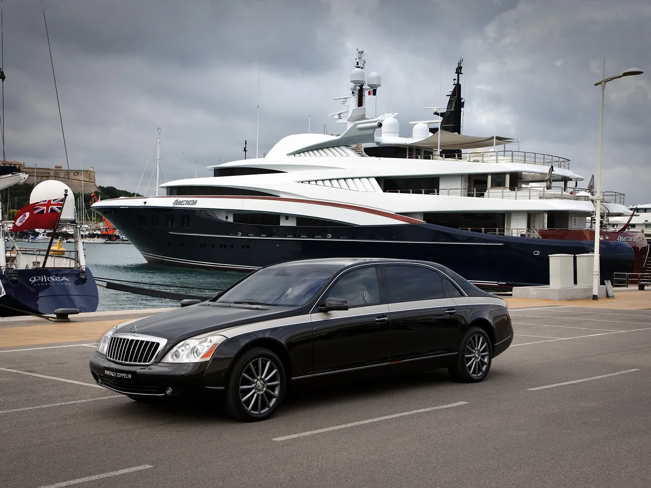 Maybach Zeppelin (2010)