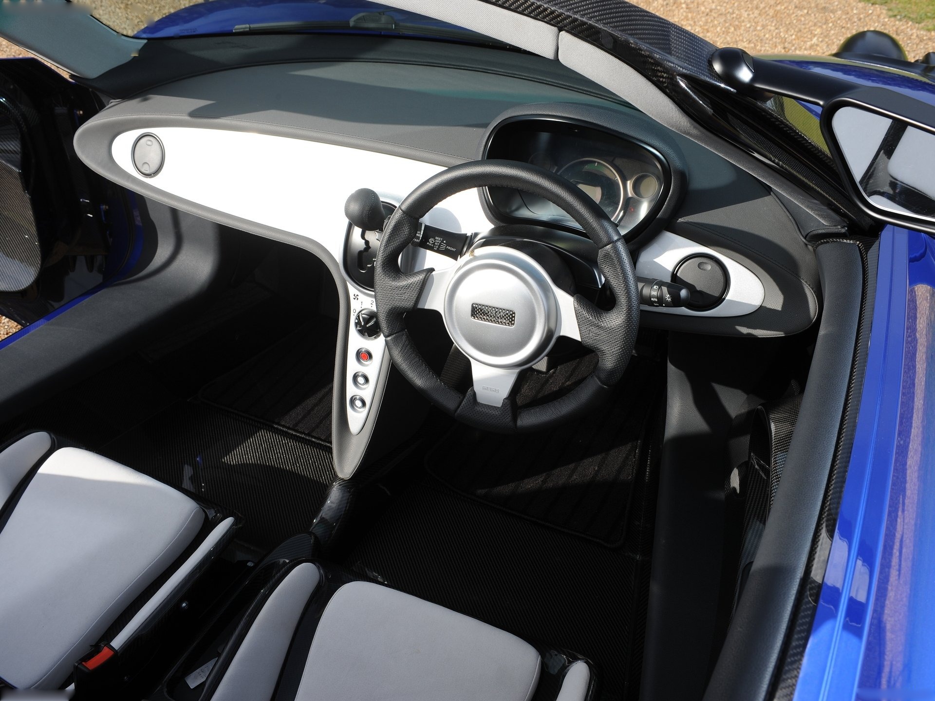 Gordon Murray Teewave AR.1 Concept (2011) – interiér