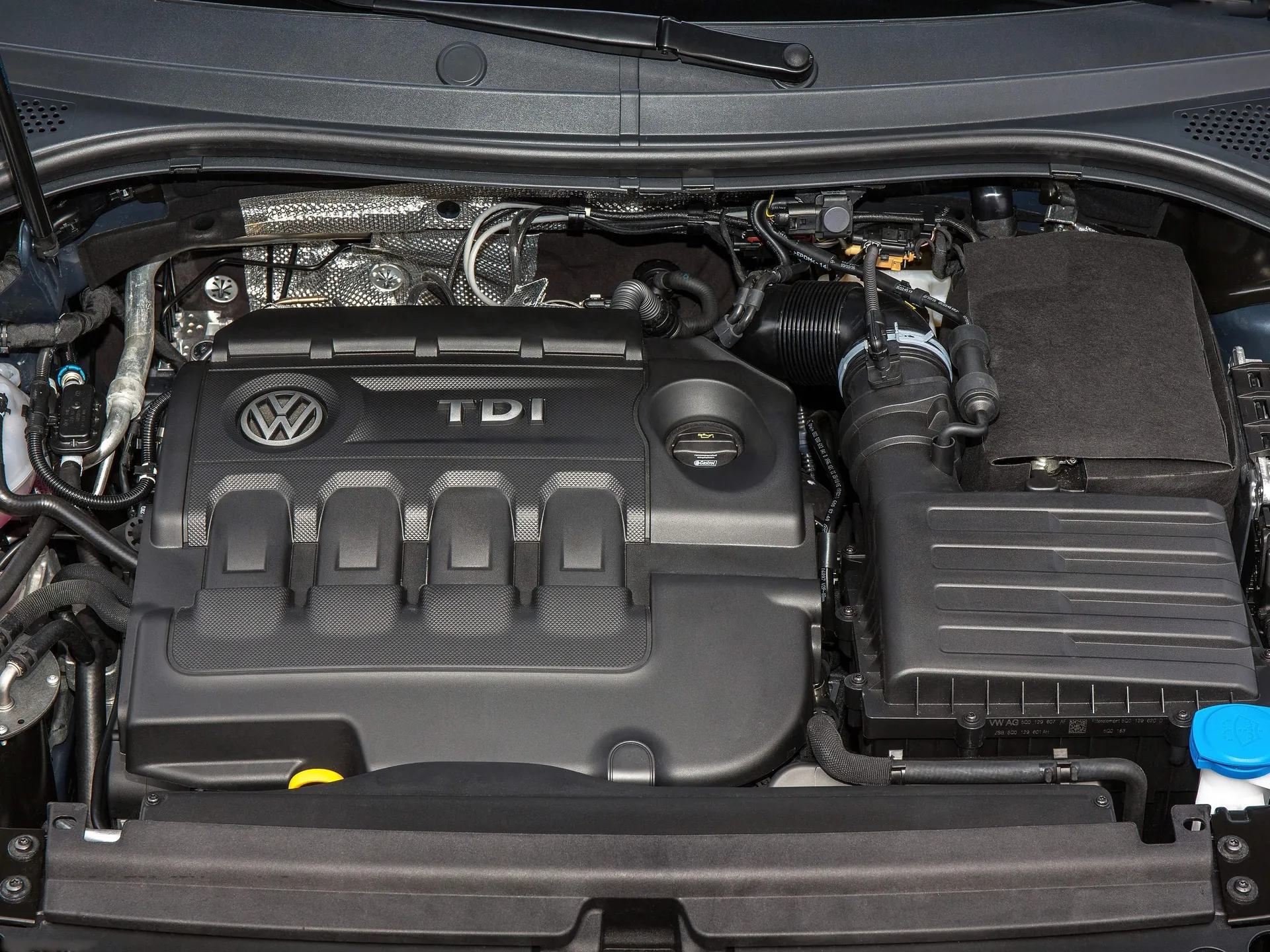 Volkswagen Tiguan (2017) – motorový prostor