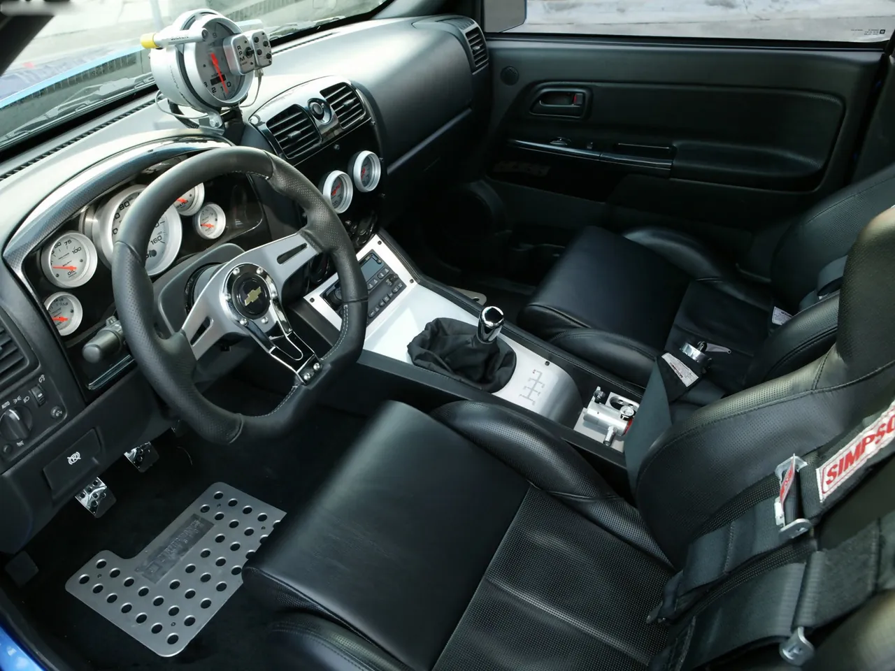 Chevrolet Colorado Cruz (2004) – interiér