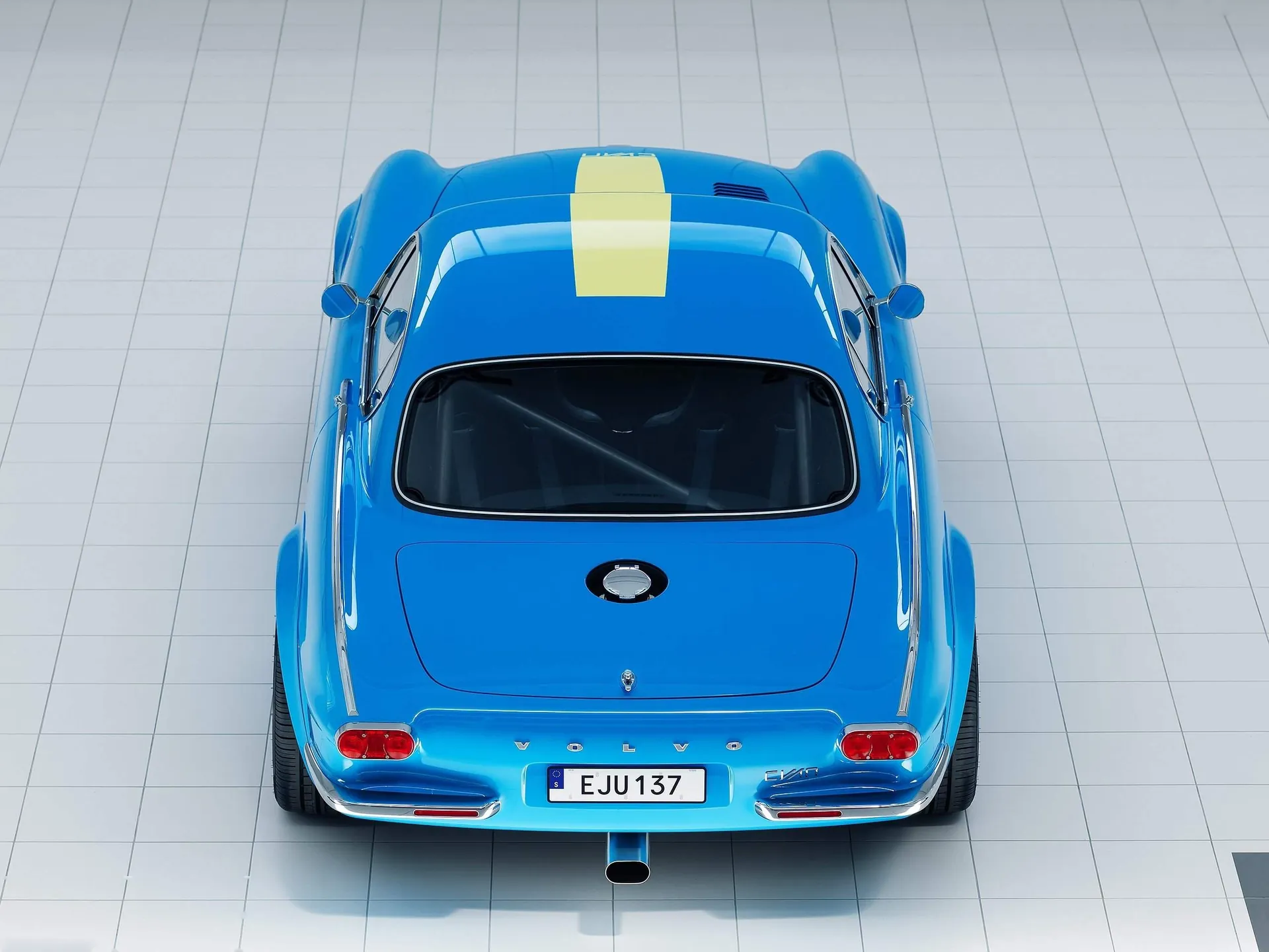 Volvo P1800 Cyan (2021) – zezadu