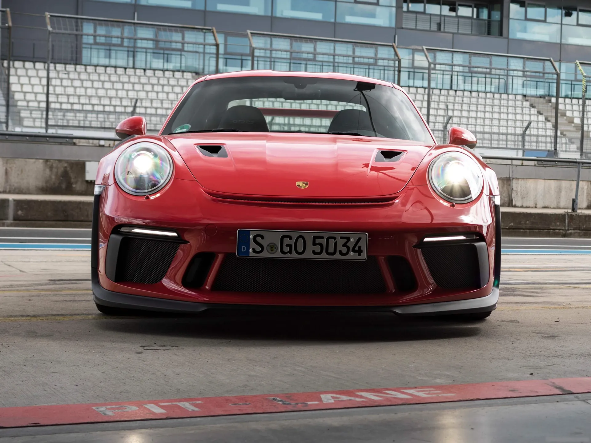 Porsche 911 GT3 RS (2019) – zepředu