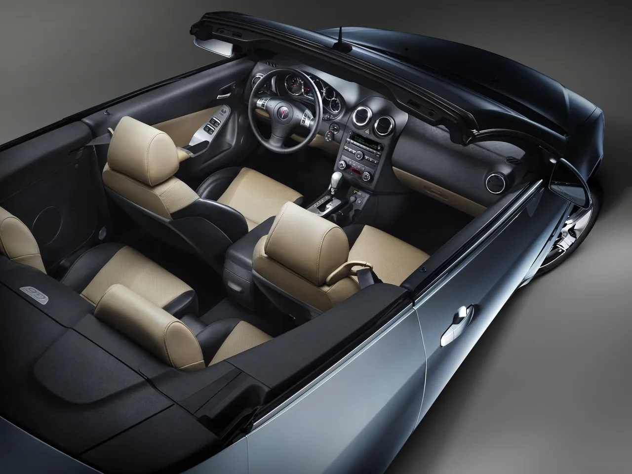 Pontiac G6 Convertible (2009) – interiér