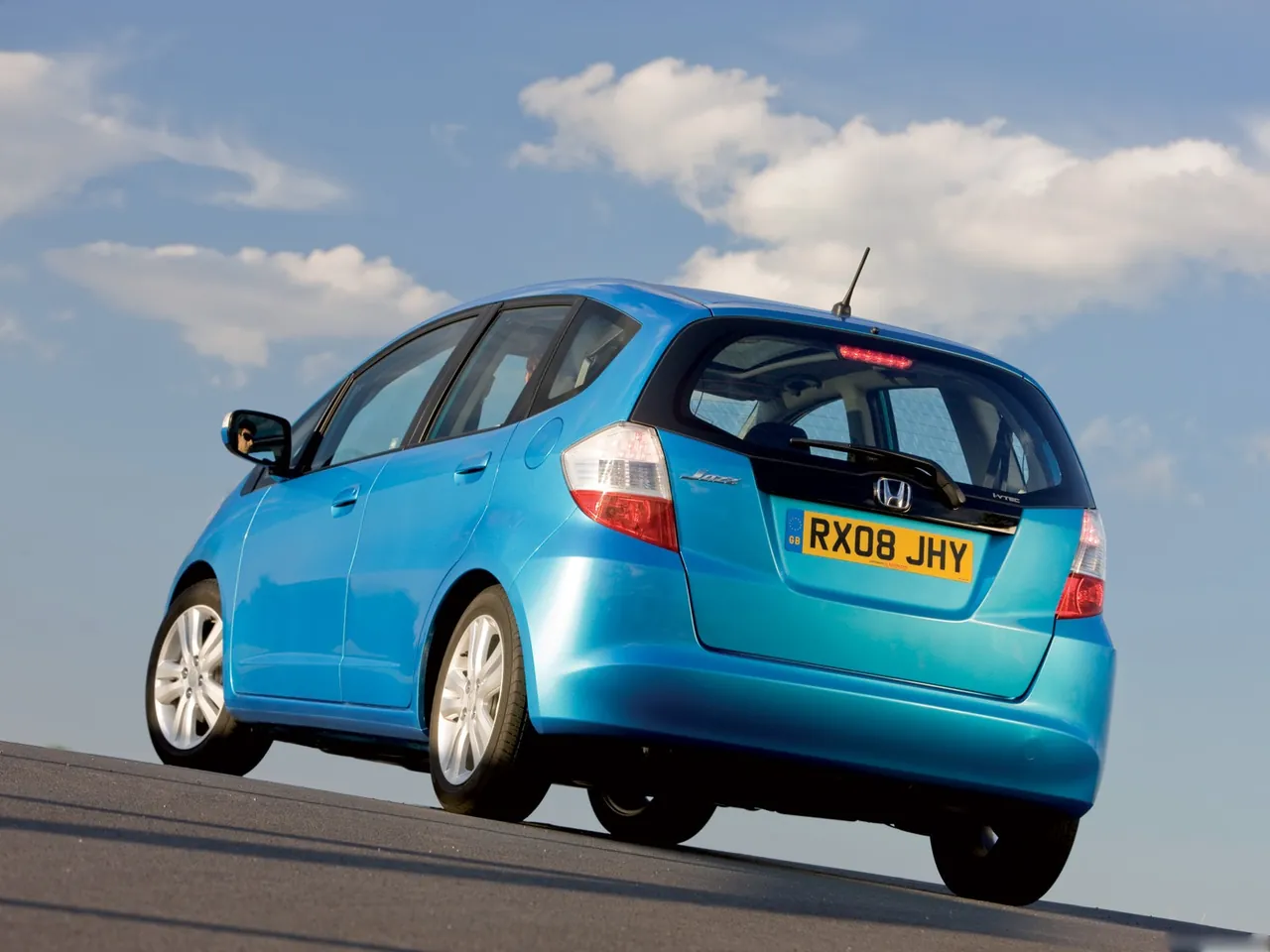 Honda Jazz (2009) – zadní tříčtvrteční pohled