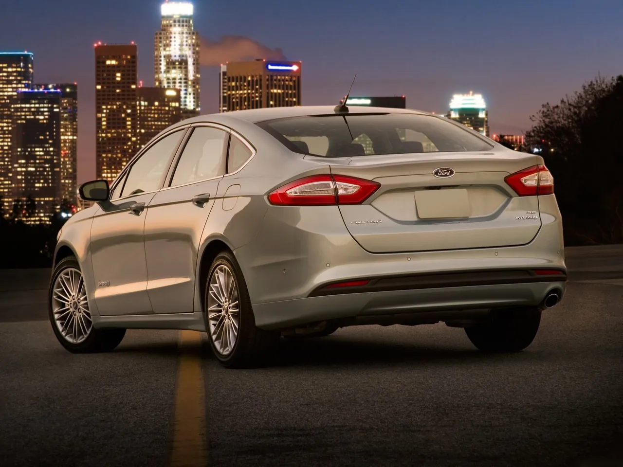 Ford Fusion Hybrid (2013) - Rear Three-Quarter