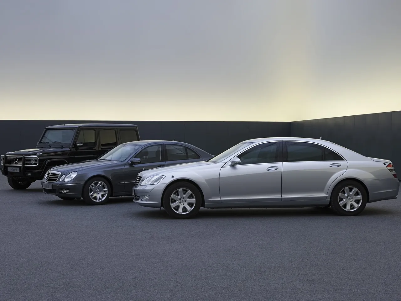 Mercedes-Benz S 600 Guard (2007) - Side Profile