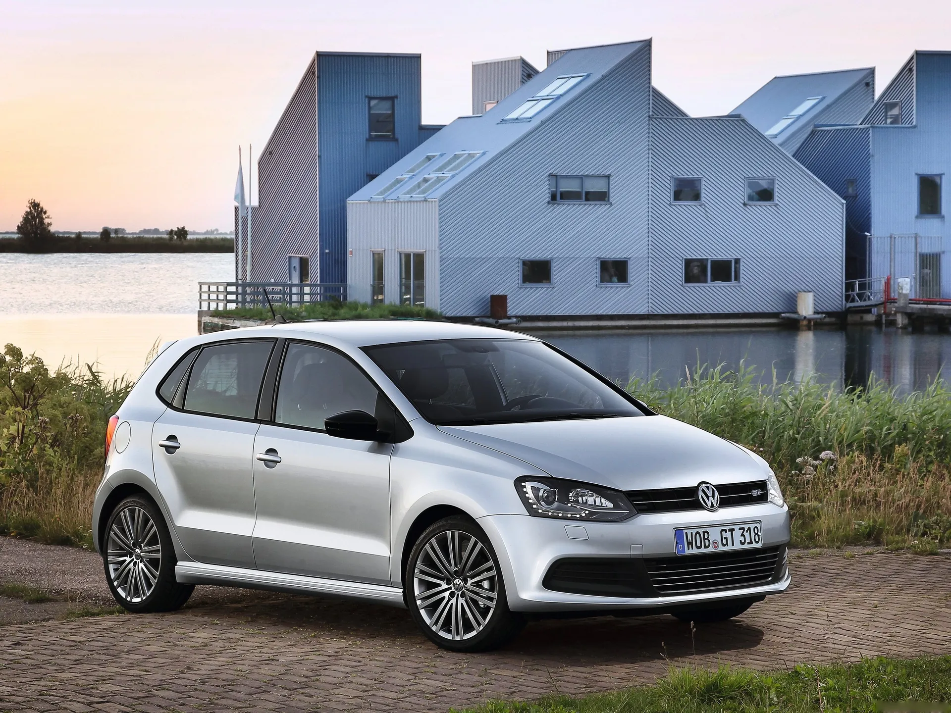 Volkswagen Polo BlueGT (2013)