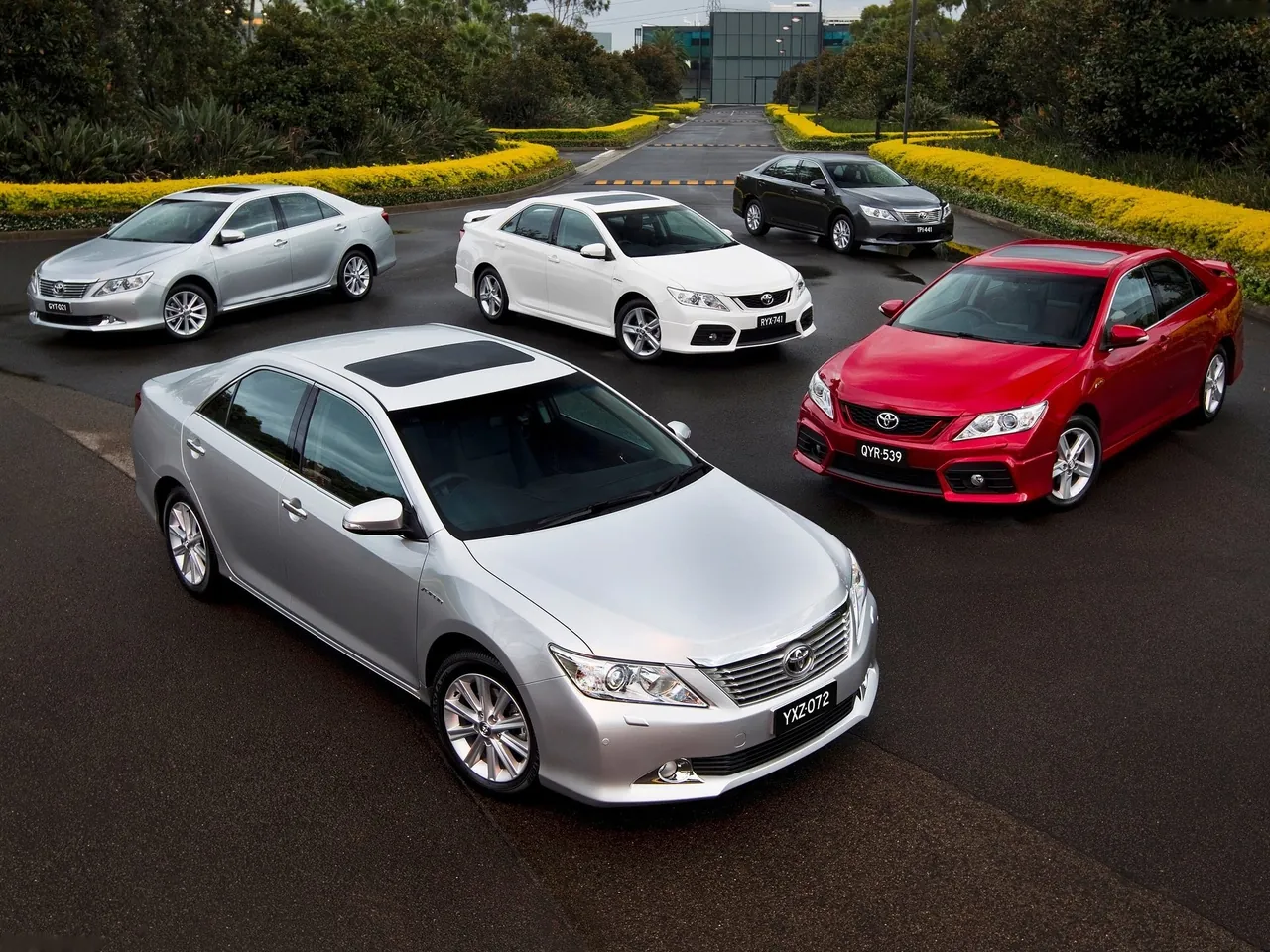 Toyota Aurion (2012) – skupinový snímek