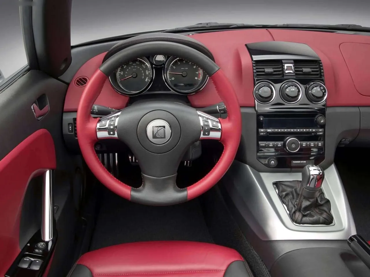 Saturn Sky (2007) – interiér