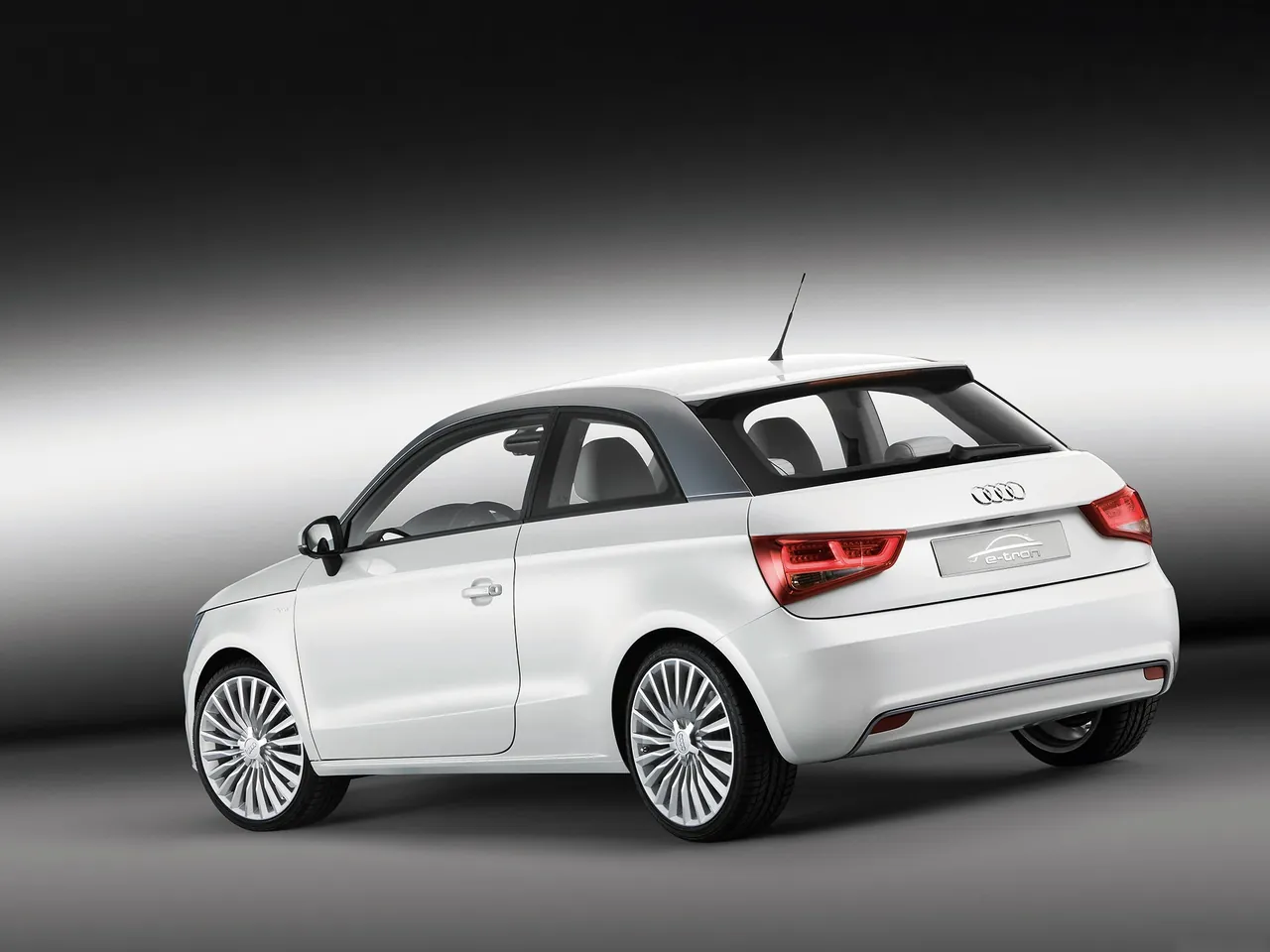 Audi A1 e-tron Concept (2010) – zadní tříčtvrteční pohled