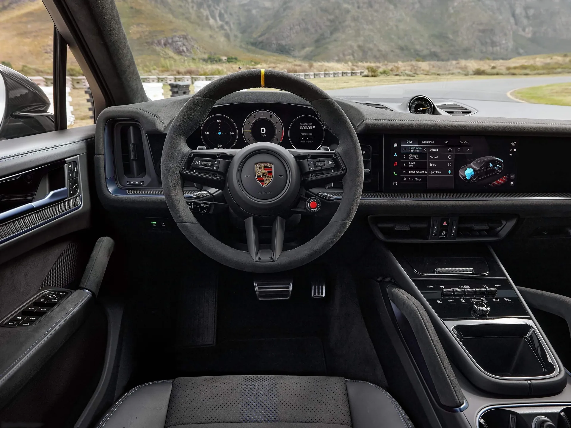 Porsche Cayenne Turbo GT (2024) – interiér
