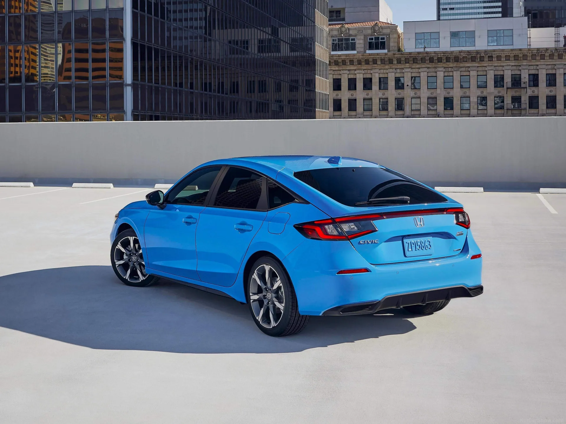 Honda Civic (2025) – zadní tříčtvrteční pohled