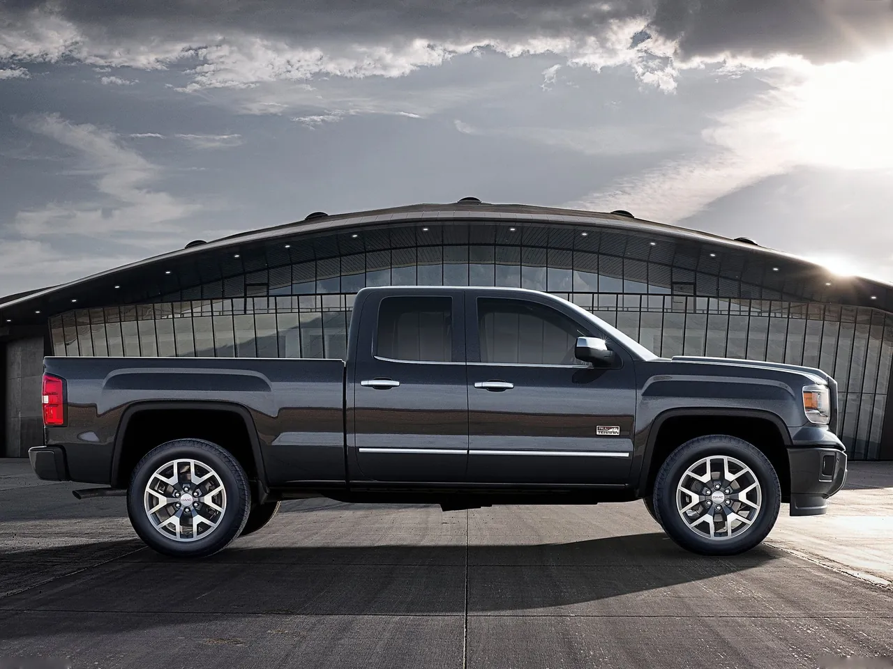 GMC Sierra (2014) – boční profil