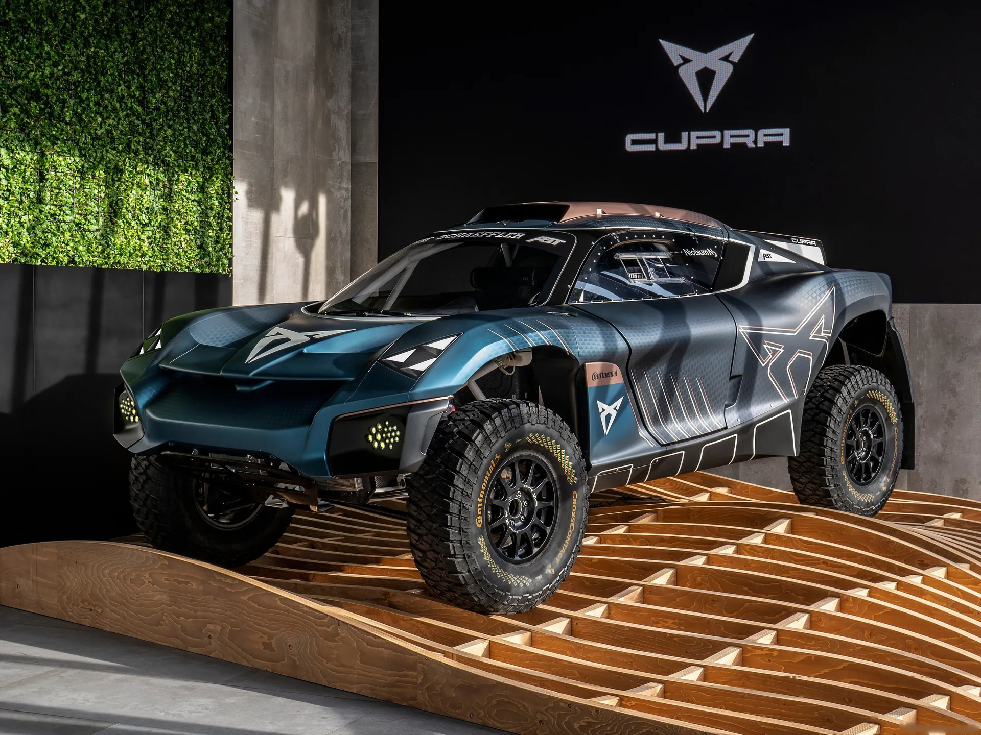 Cupra Tavascan Extreme E Concept (2021)