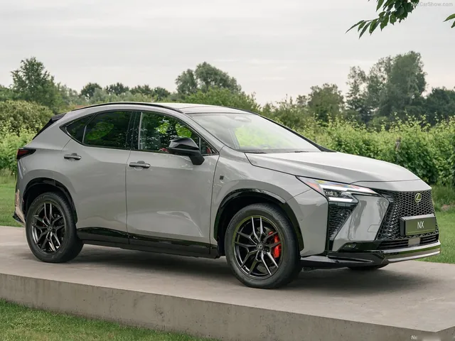 Lexus NX (2027)