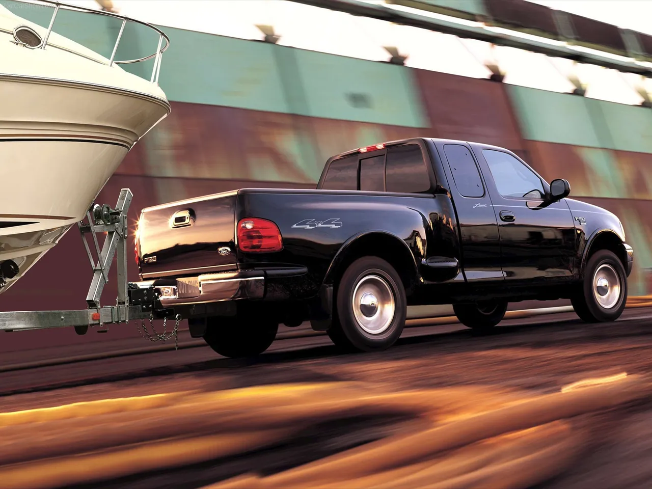 Ford F-150 (2003) – zadní tříčtvrteční pohled