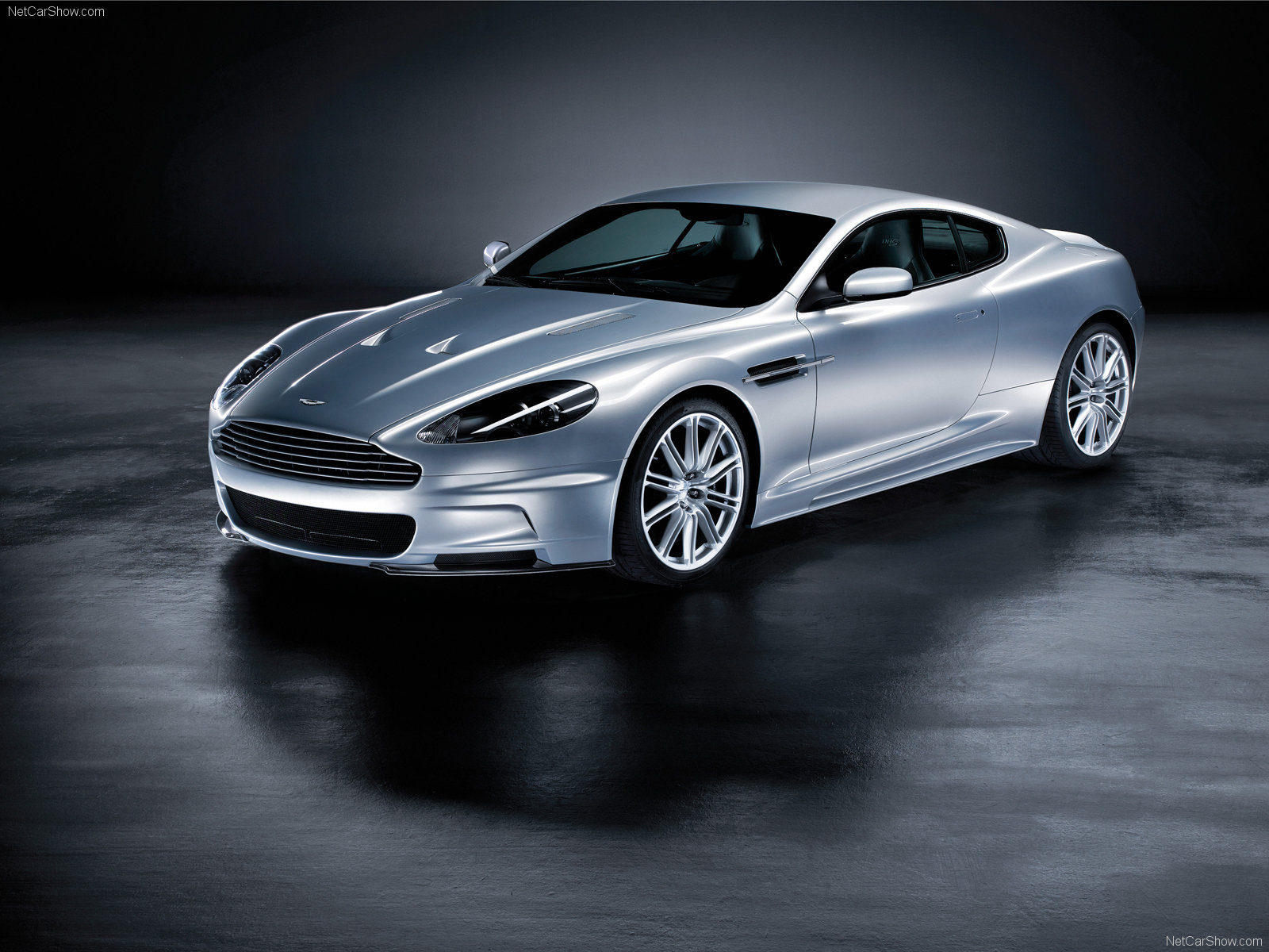 Aston Martin DBS (2008)