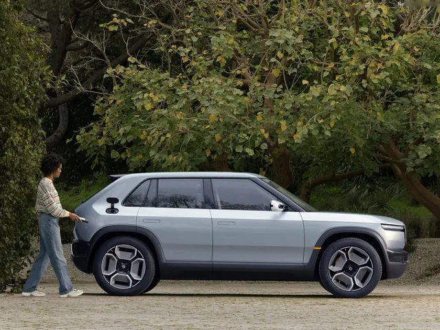 Rivian R3 (2027)